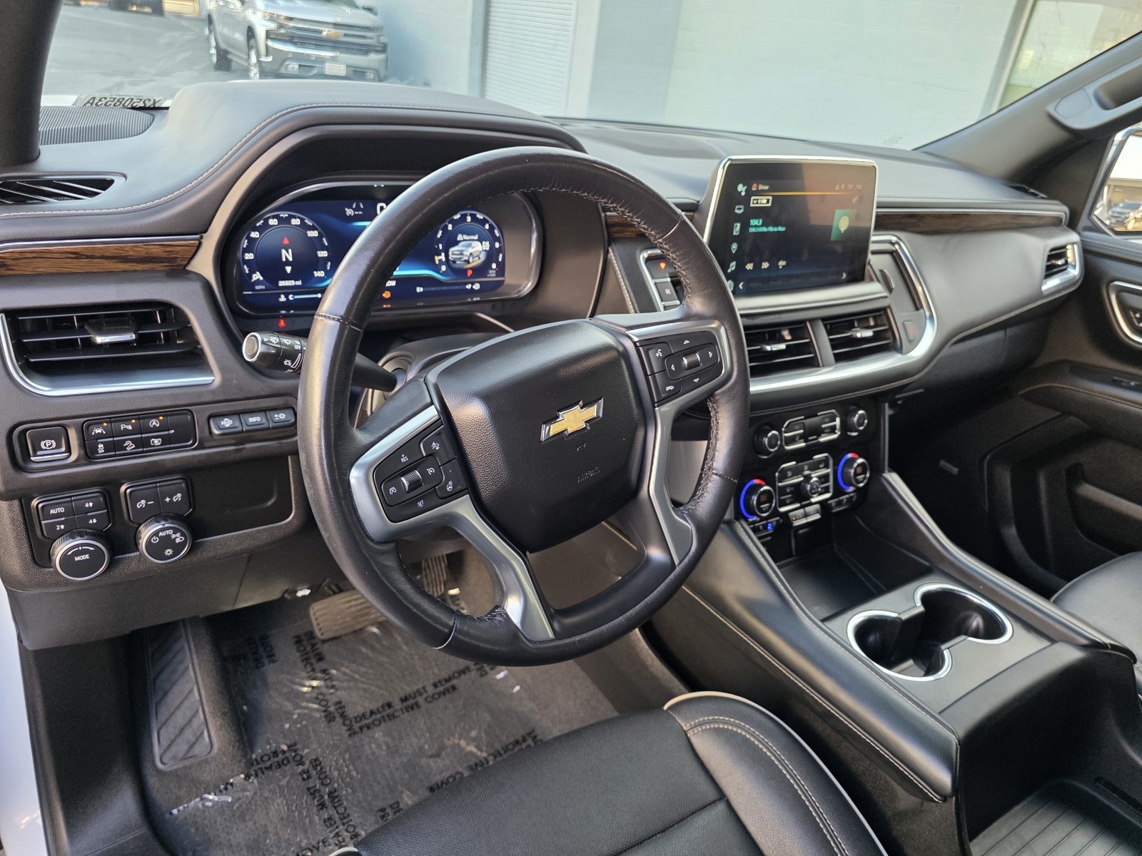 2023 Chevrolet Suburban Premier photo 26