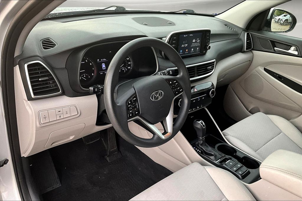2019 Hyundai Tucson SE photo 14