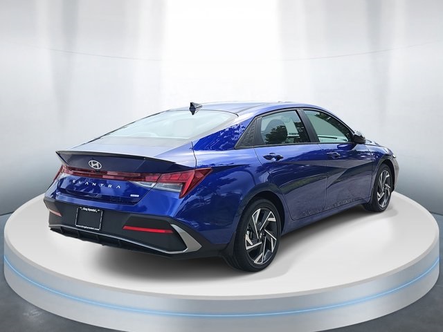 2025 Hyundai Elantra Hybrid SEL Sport photo 4