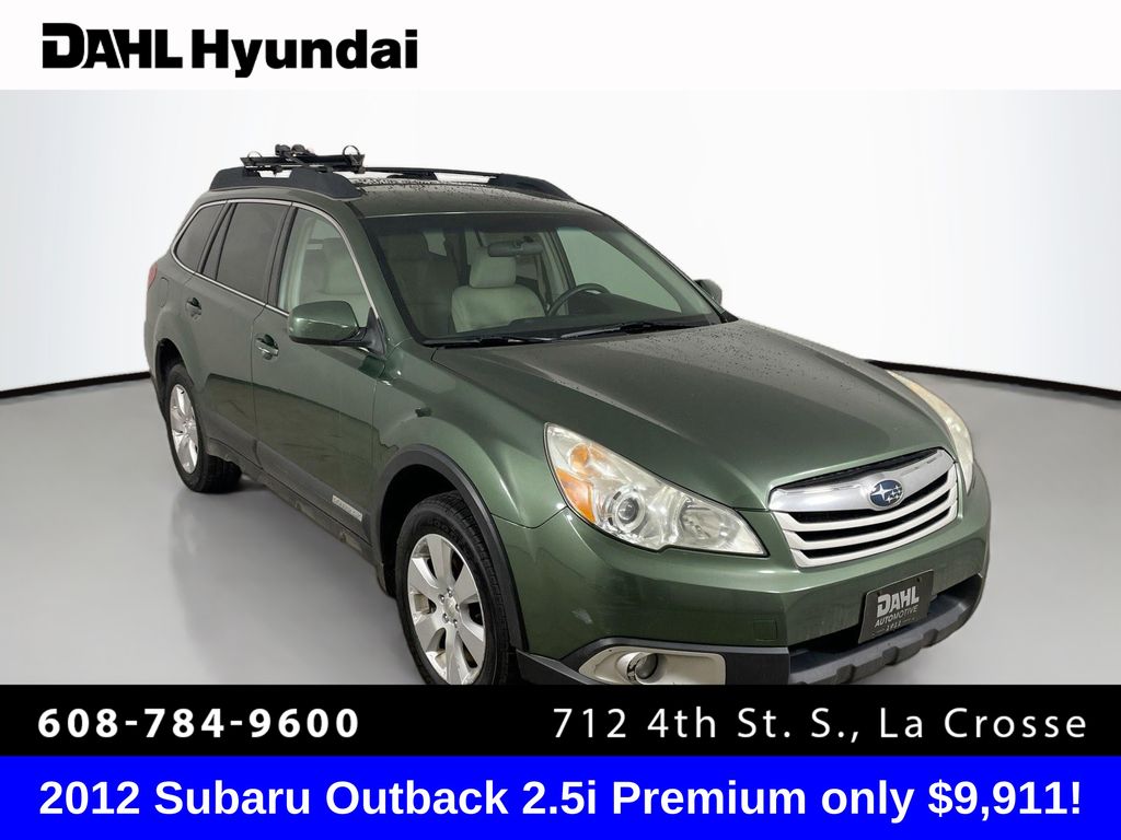 2012 Subaru Outback Premium's photo