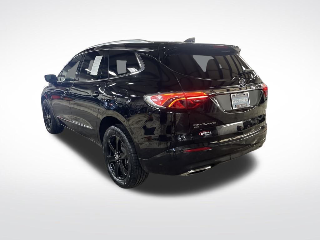 2023 Buick Enclave Essence photo 2