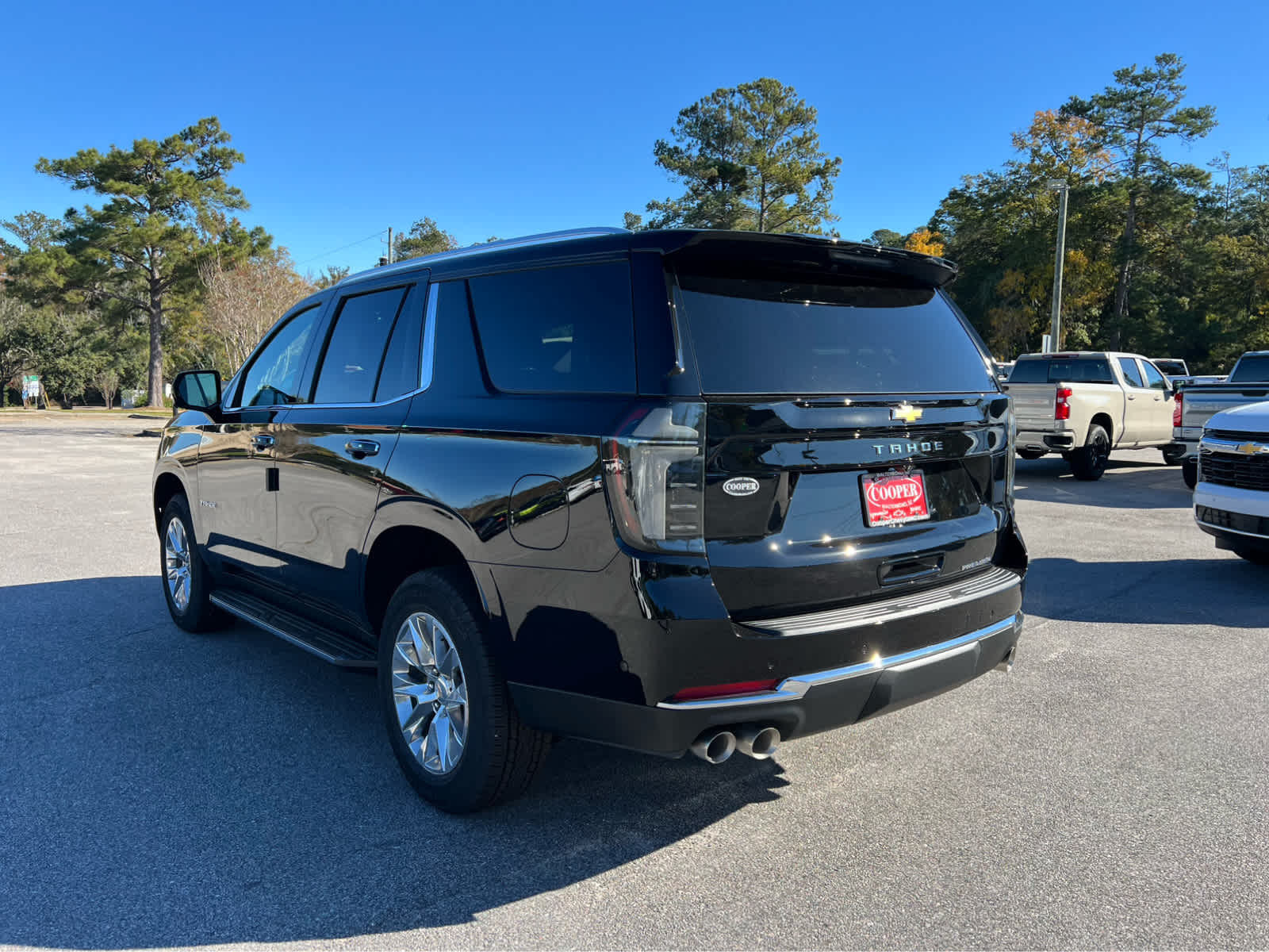 2026 Chevrolet Tahoe Premier photo 4