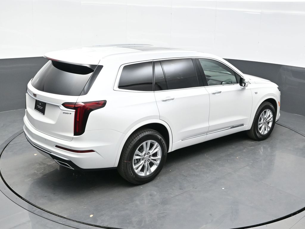 2025 Cadillac XT6 Luxury photo 30