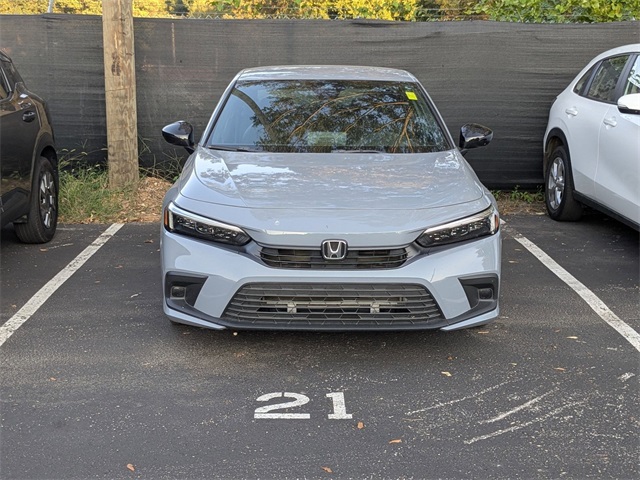 2022 Honda Civic Sport photo 2