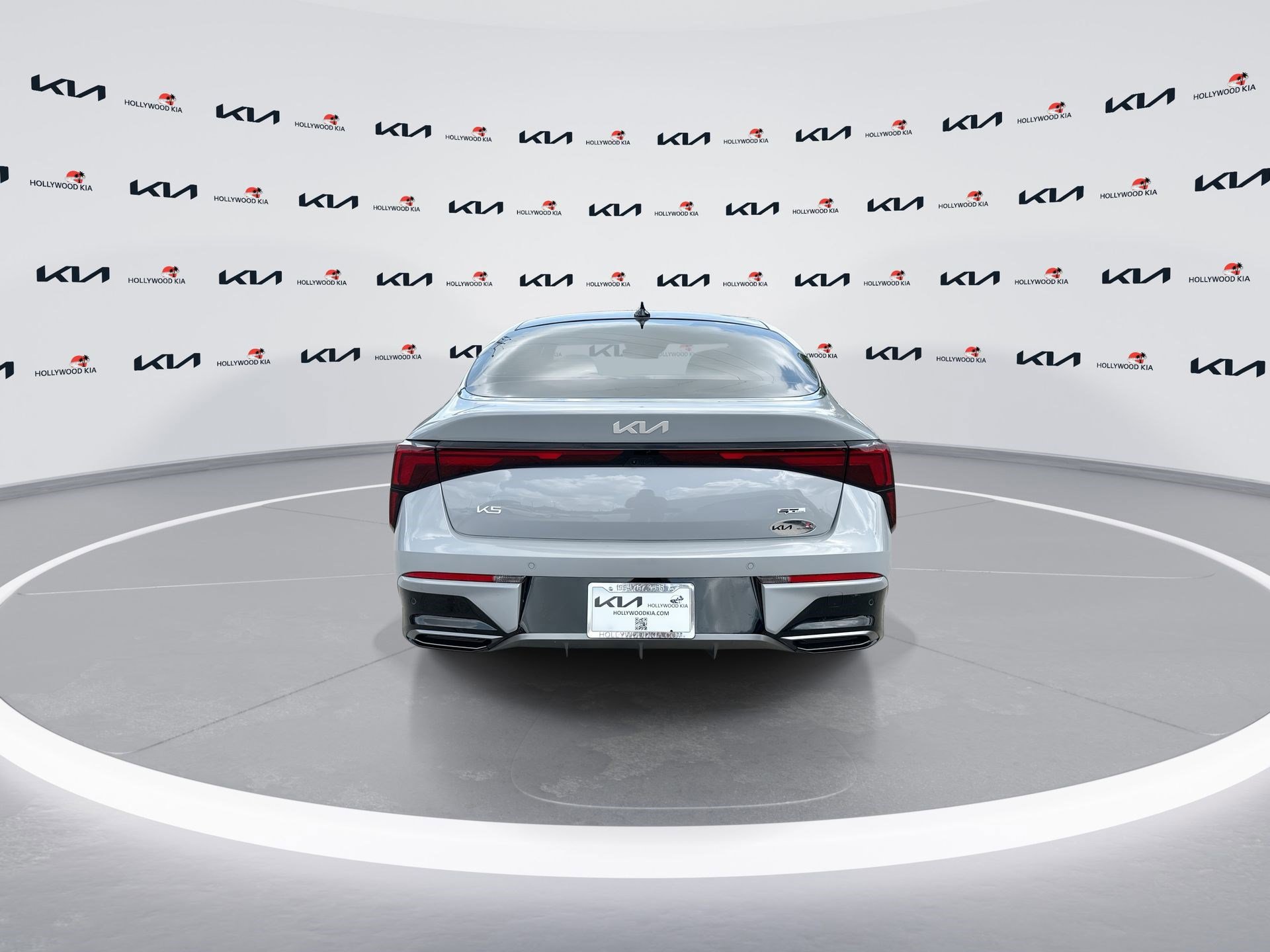 2025 Kia K5 GT-Line photo 8