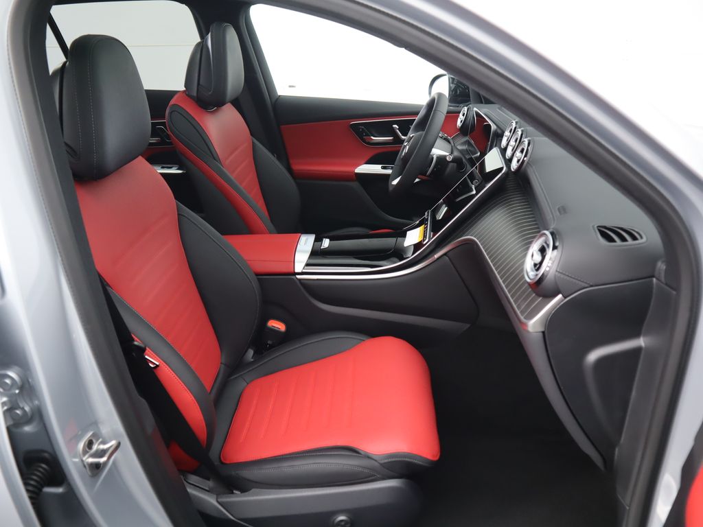2026 Mercedes Benz GLC 300 photo 20