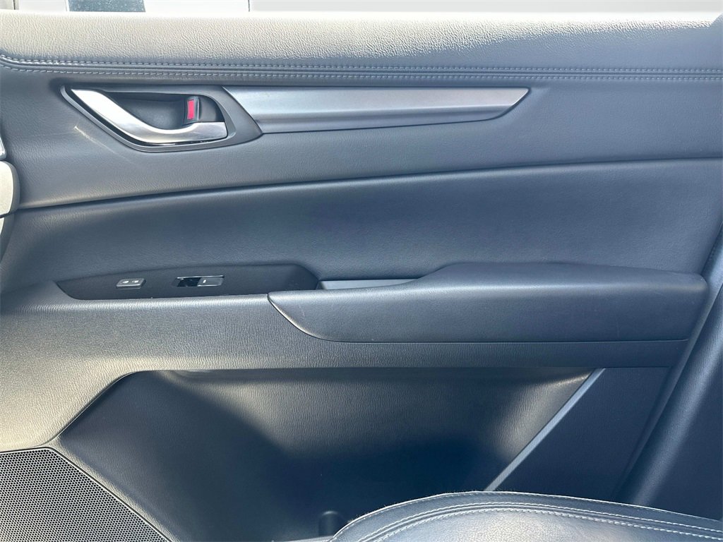 2025 Mazda CX-5 2.5 S Preferred photo 19