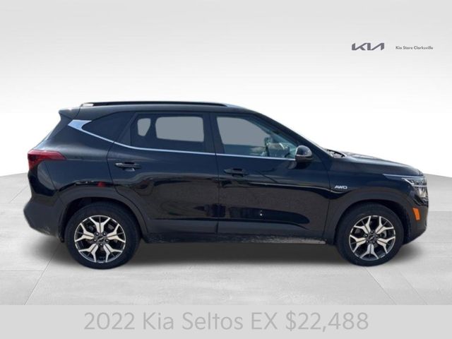2022 Kia Seltos EX photo 7