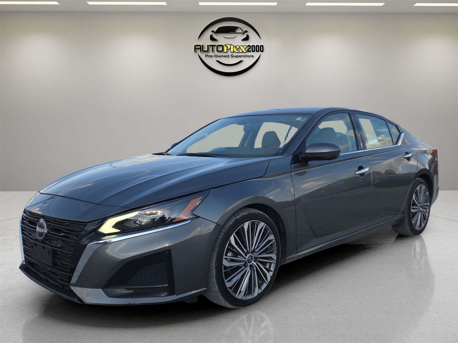 2023 Nissan Altima 2.5 SL photo 3