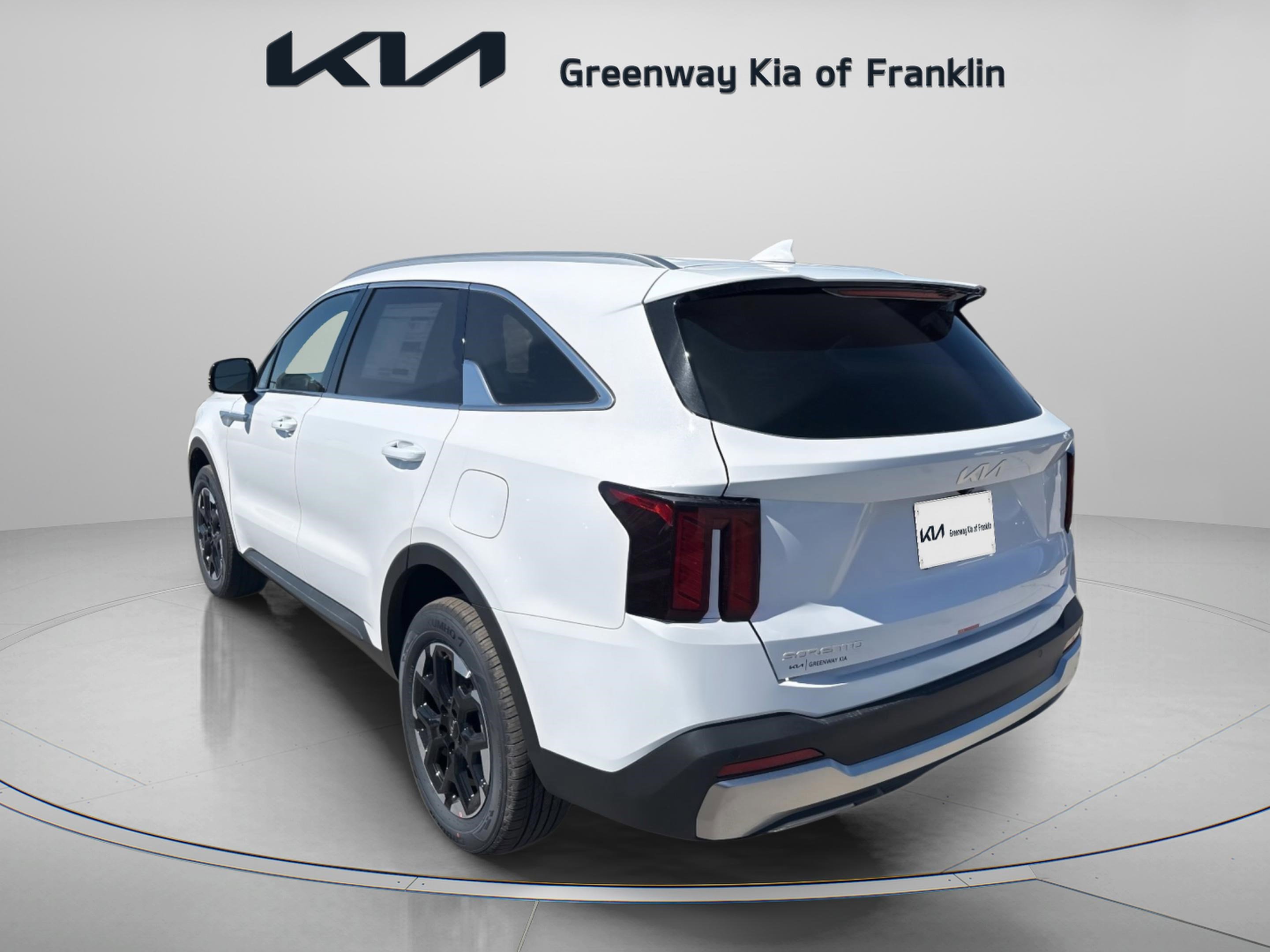 2025 Kia Sorento S photo 5