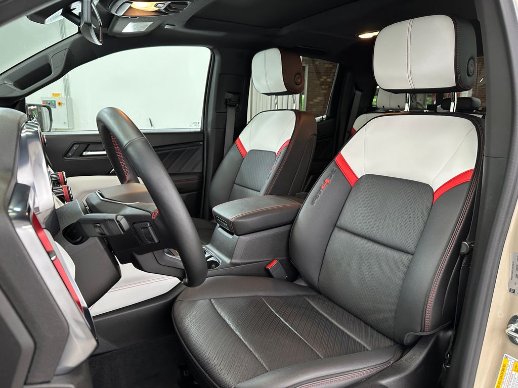 2023 Gmc Canyon AT4X photo 25