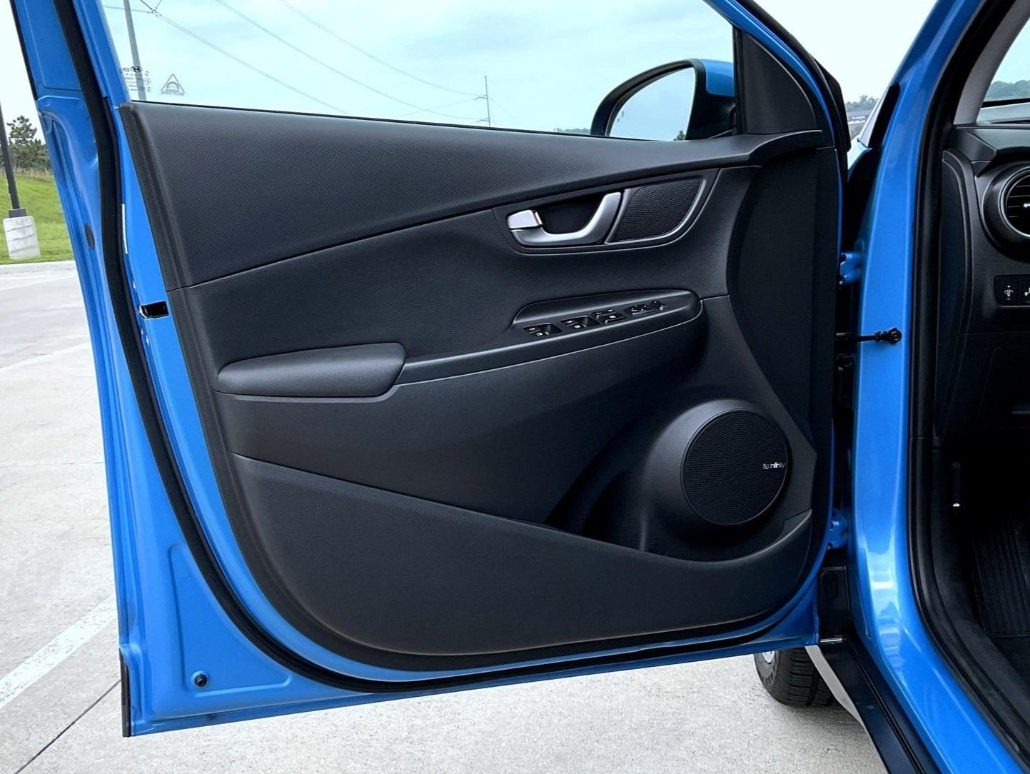 2020 Hyundai Kona Ultimate photo 9