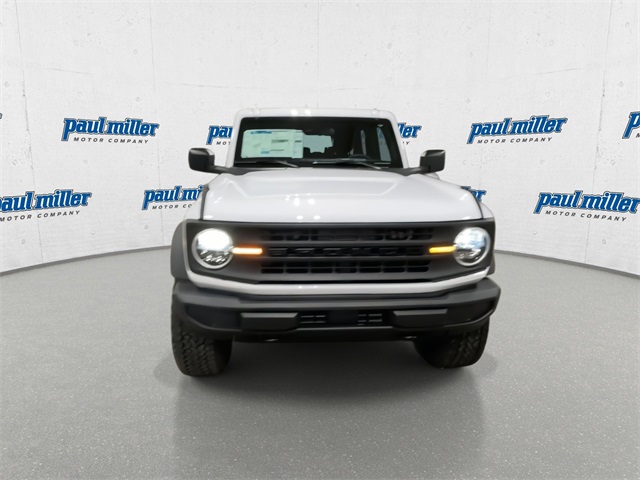 2025 Ford Bronco Base photo 3