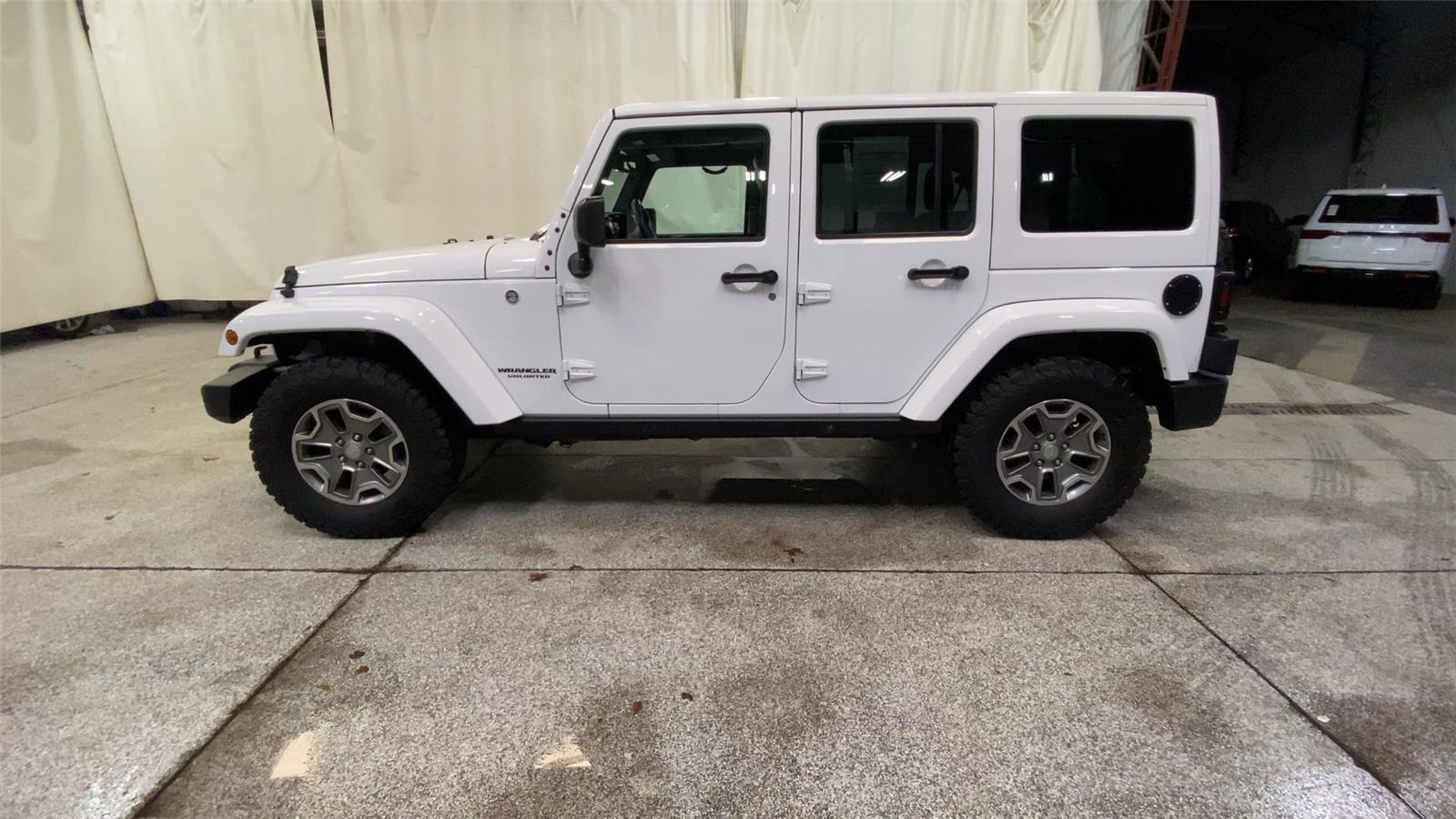 2016 Jeep Wrangler Rubicon photo 4