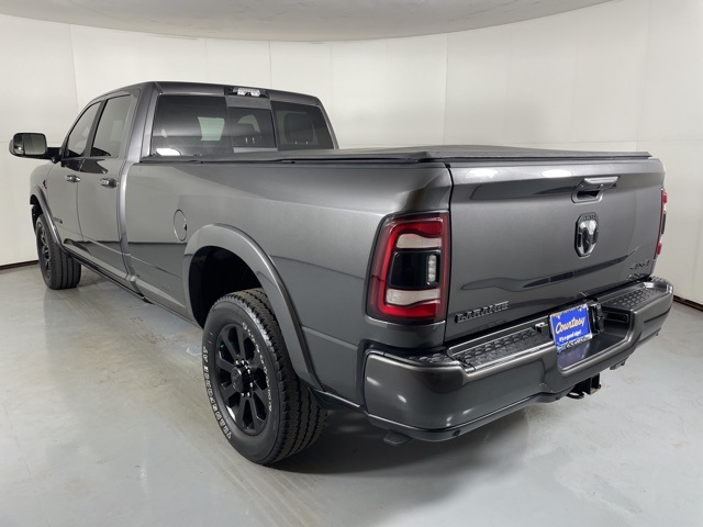 2022 Ram 3500 Laramie photo 6
