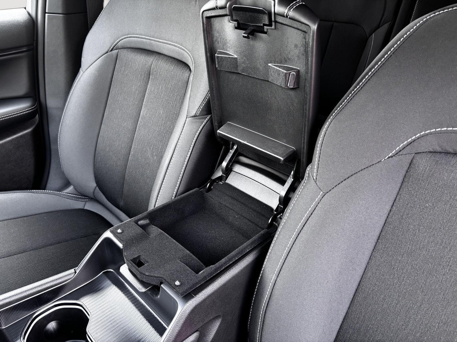2025 Jeep Grand Cherokee Laredo photo 17