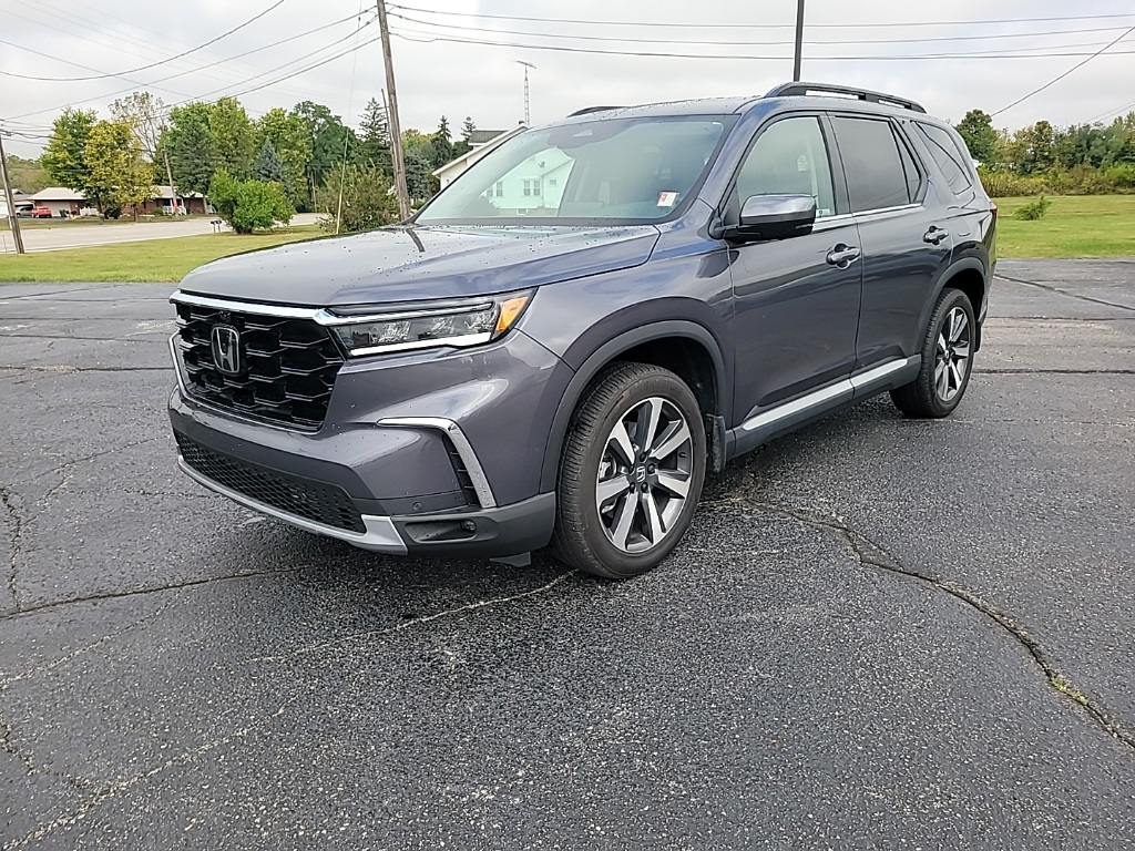 2023 Honda Pilot Elite photo 2
