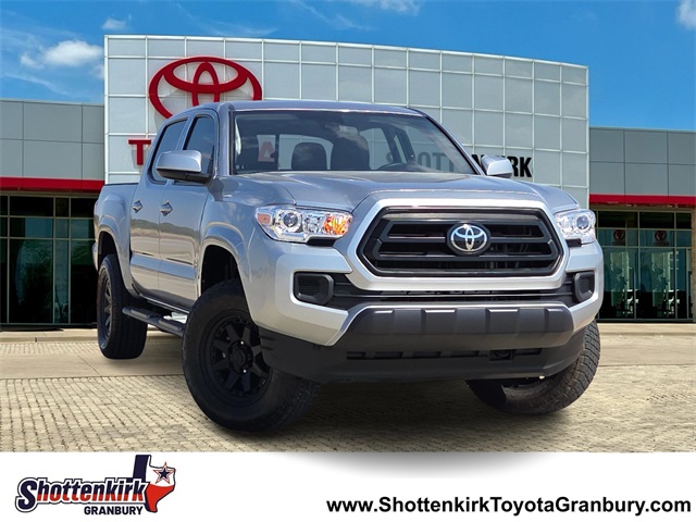 2023 Toyota Tacoma SR's photo