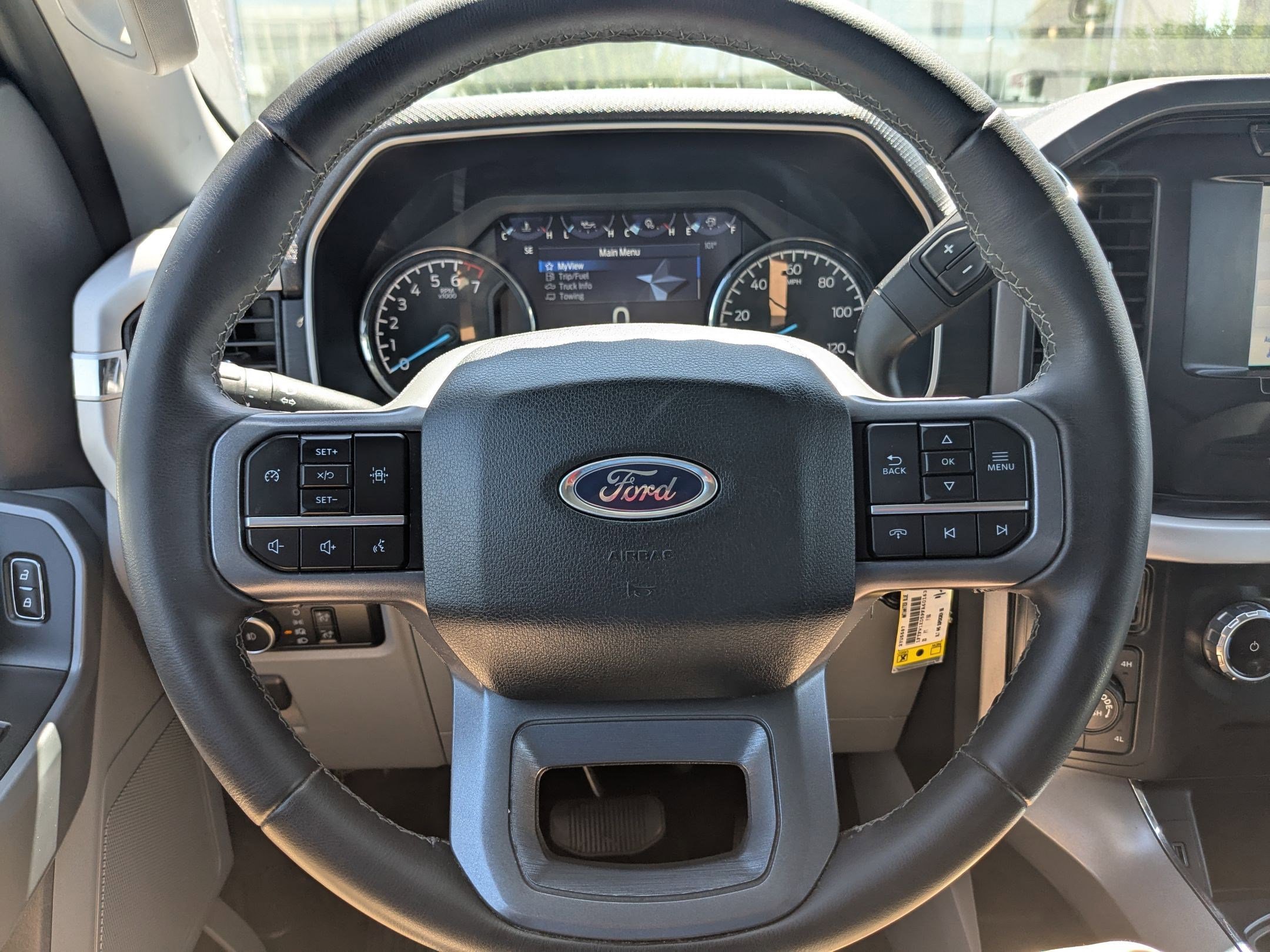 2023 Ford F-150 XLT photo 15
