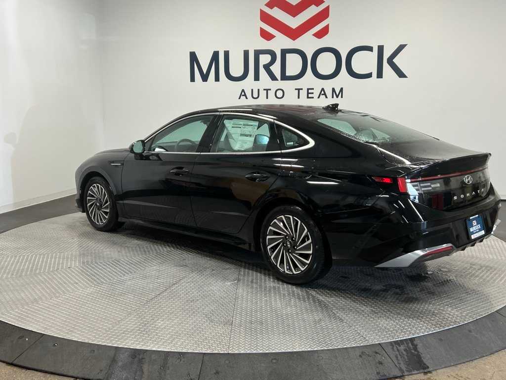 2024 Hyundai Sonata Hybrid SEL photo 8