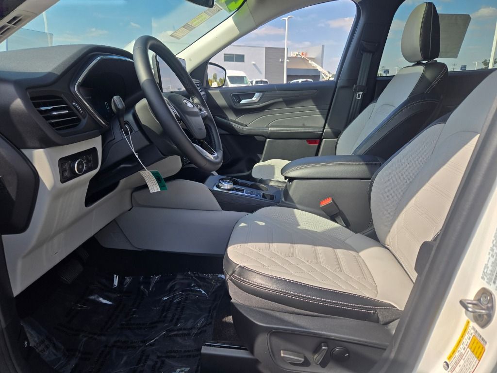 2024 Ford Escape Plug-In Hybrid Base photo 16