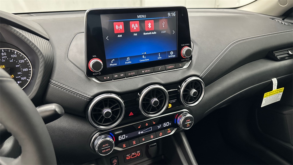2025 Nissan Sentra SV photo 11