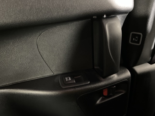 2025 Chrysler Pacifica photo 34