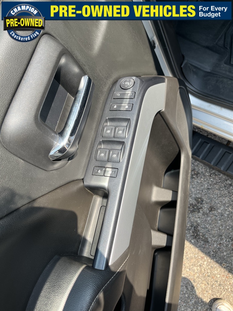 2017 Chevrolet Silverado 1500 LT2 photo 8