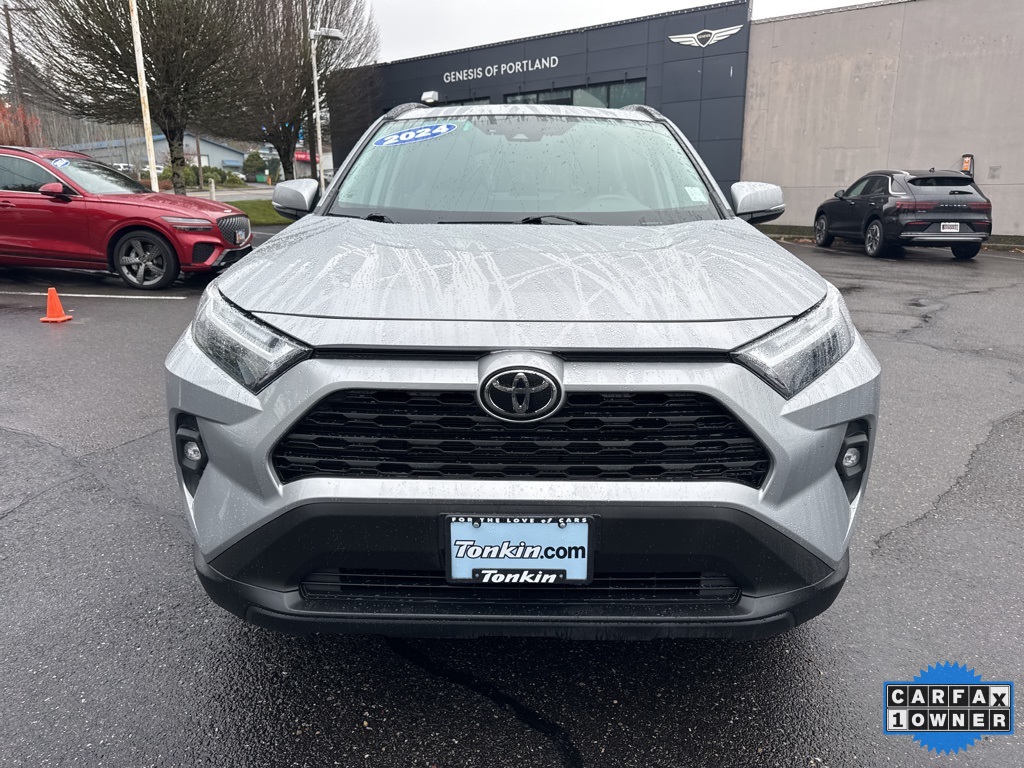 2024 Toyota RAV4 XLE Premium photo 2