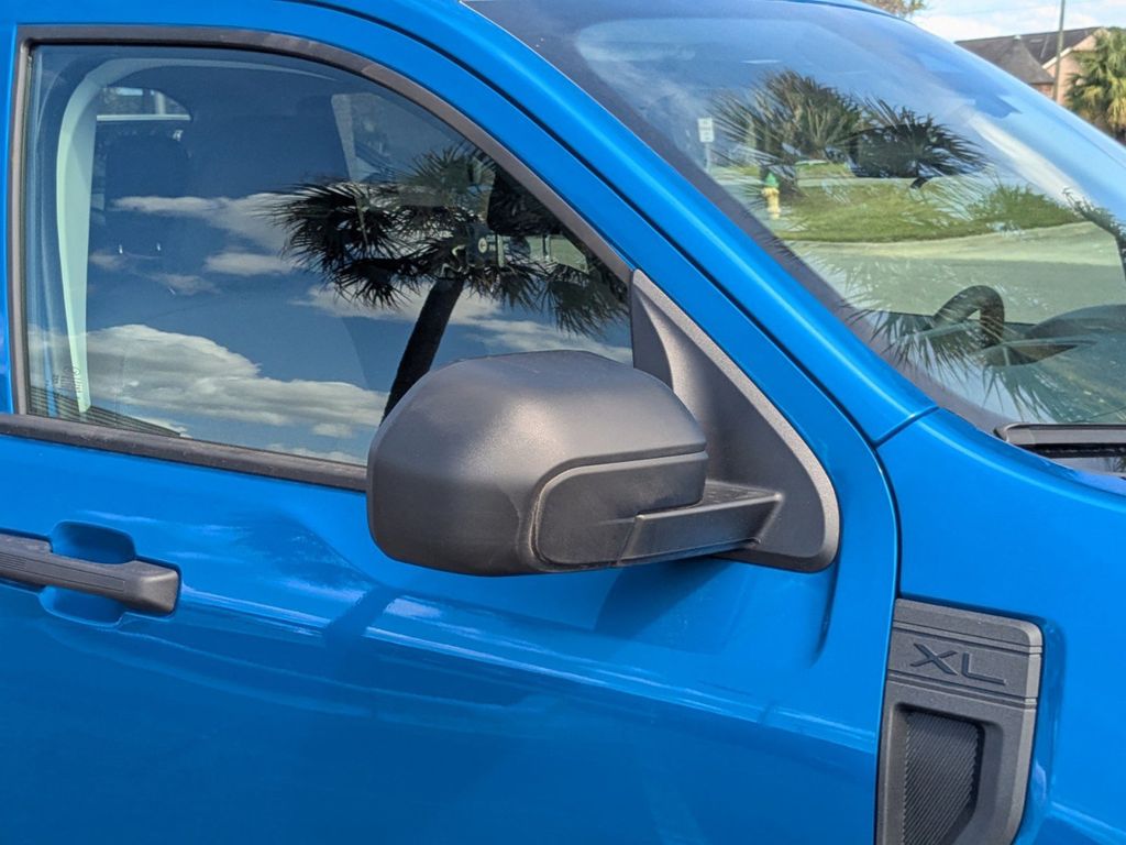 2025 Ford Maverick XL photo 11