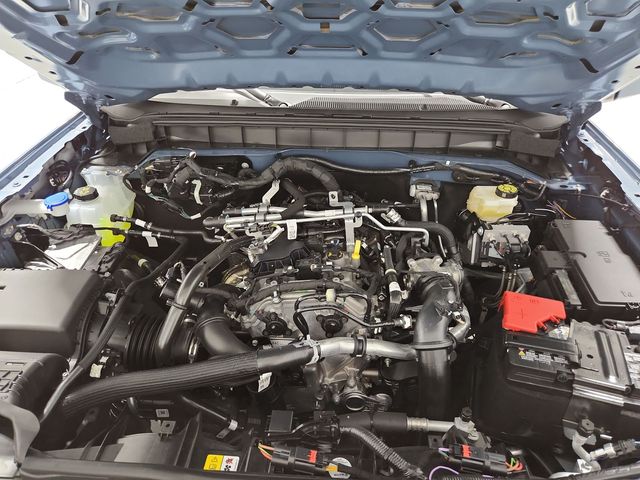 2025 Ford Bronco Outer Banks photo 4