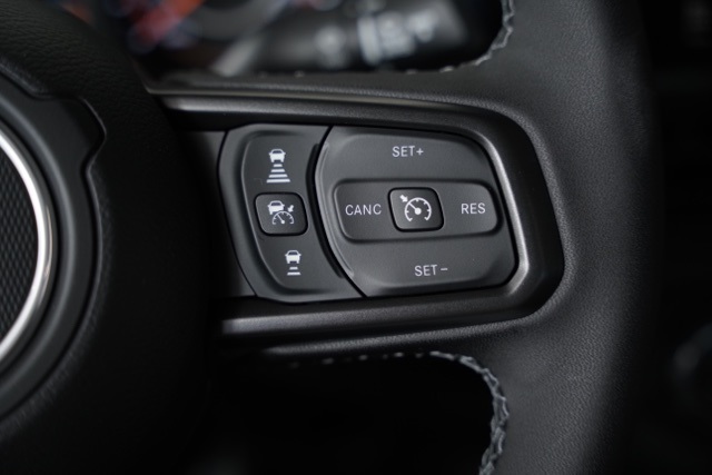 2025 Jeep Gladiator Sport photo 5