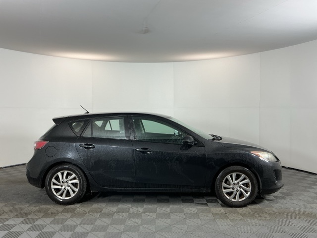 2012 Mazda Mazda3 Touring photo 4