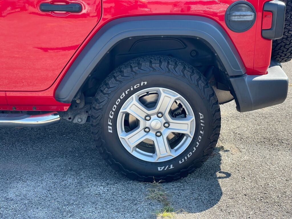 2018 Jeep Wrangler Unlimited Sport S photo 23