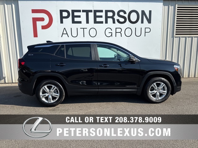 2024 Gmc Terrain SLE photo 2