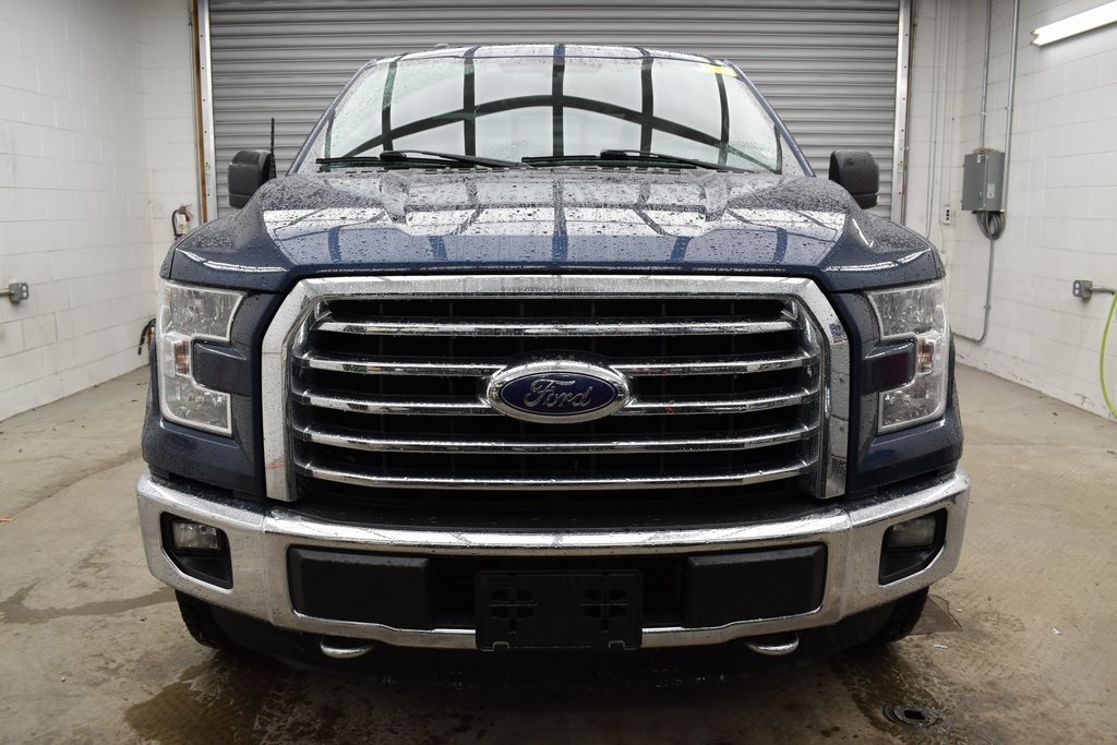 2015 Ford F-150 XLT photo 2