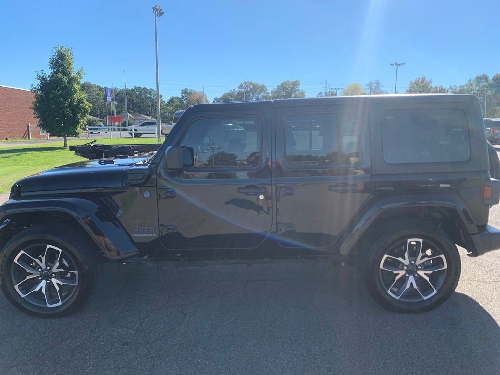2024 Jeep Wrangler Sport S 4xe photo 4