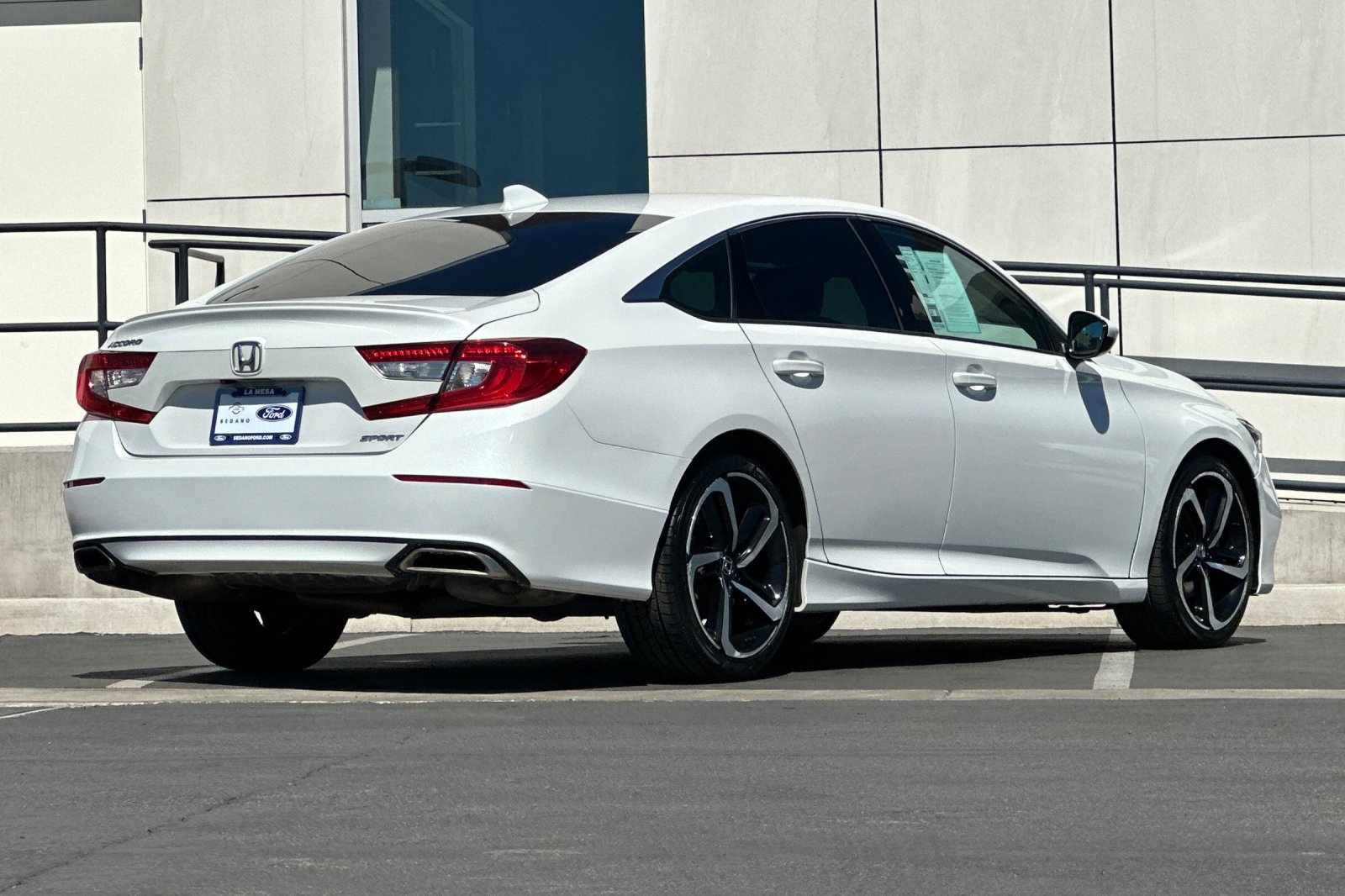 2019 Honda Accord Sport photo 3