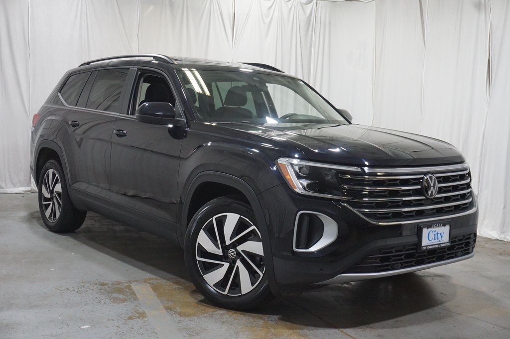 2024 Volkswagen Atlas SE Technology photo 3