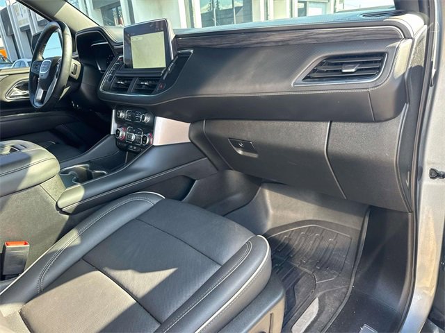 2023 Gmc Yukon SLT photo 12