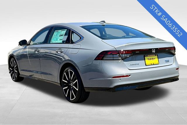 2025 Honda Accord Hybrid Touring photo 3