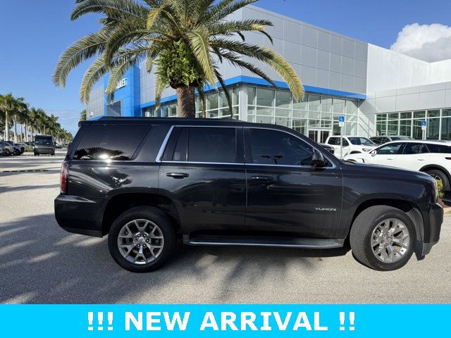 Used 2020 Carbon Black Metallic GMC SLT image 5