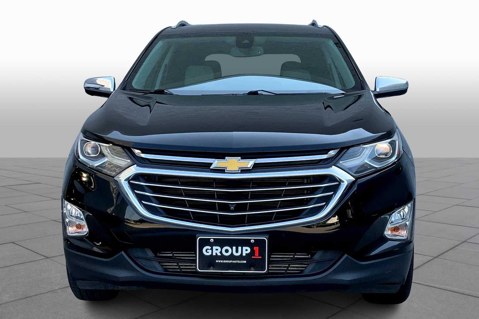 2020 Chevrolet Equinox Premier photo 3