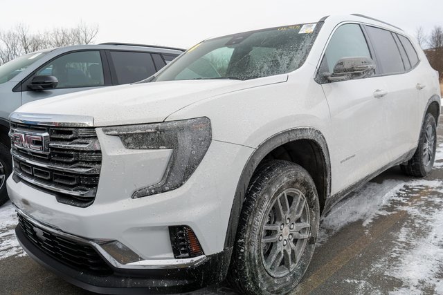 2025 GMC Acadia Elevation's photo