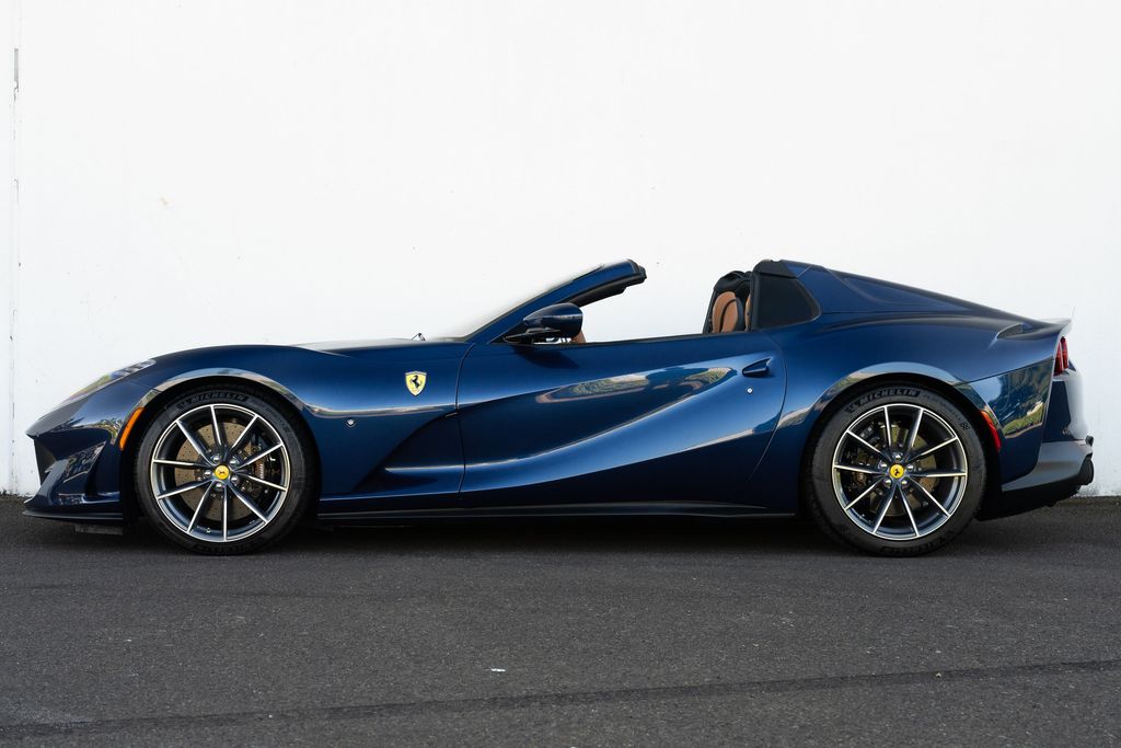 2022 Ferrari 812 GTS photo 8