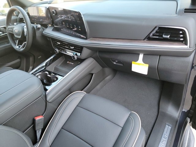 2025 Chevrolet Tahoe Premier photo 18