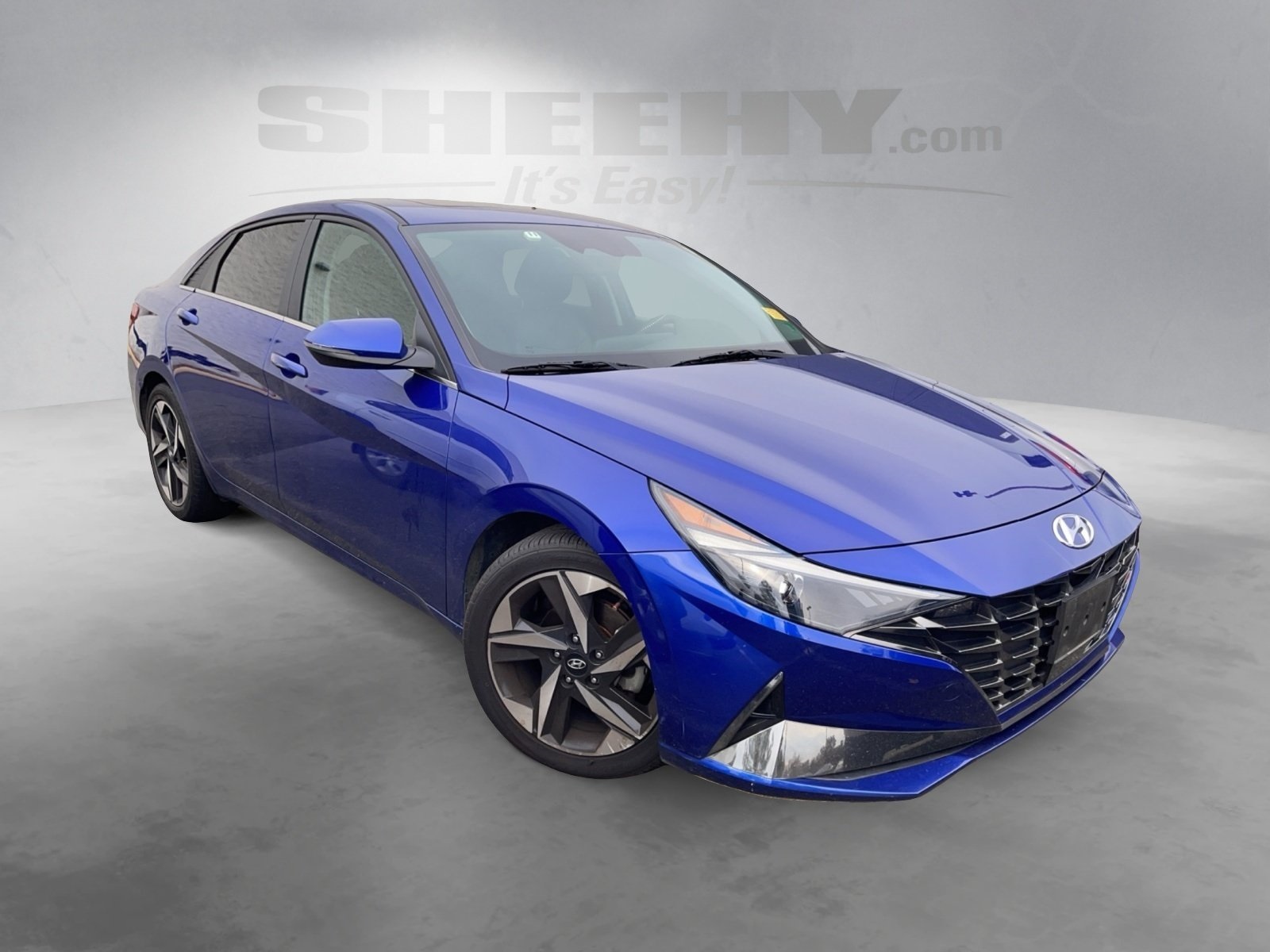 2021 Hyundai Elantra SEL photo 2