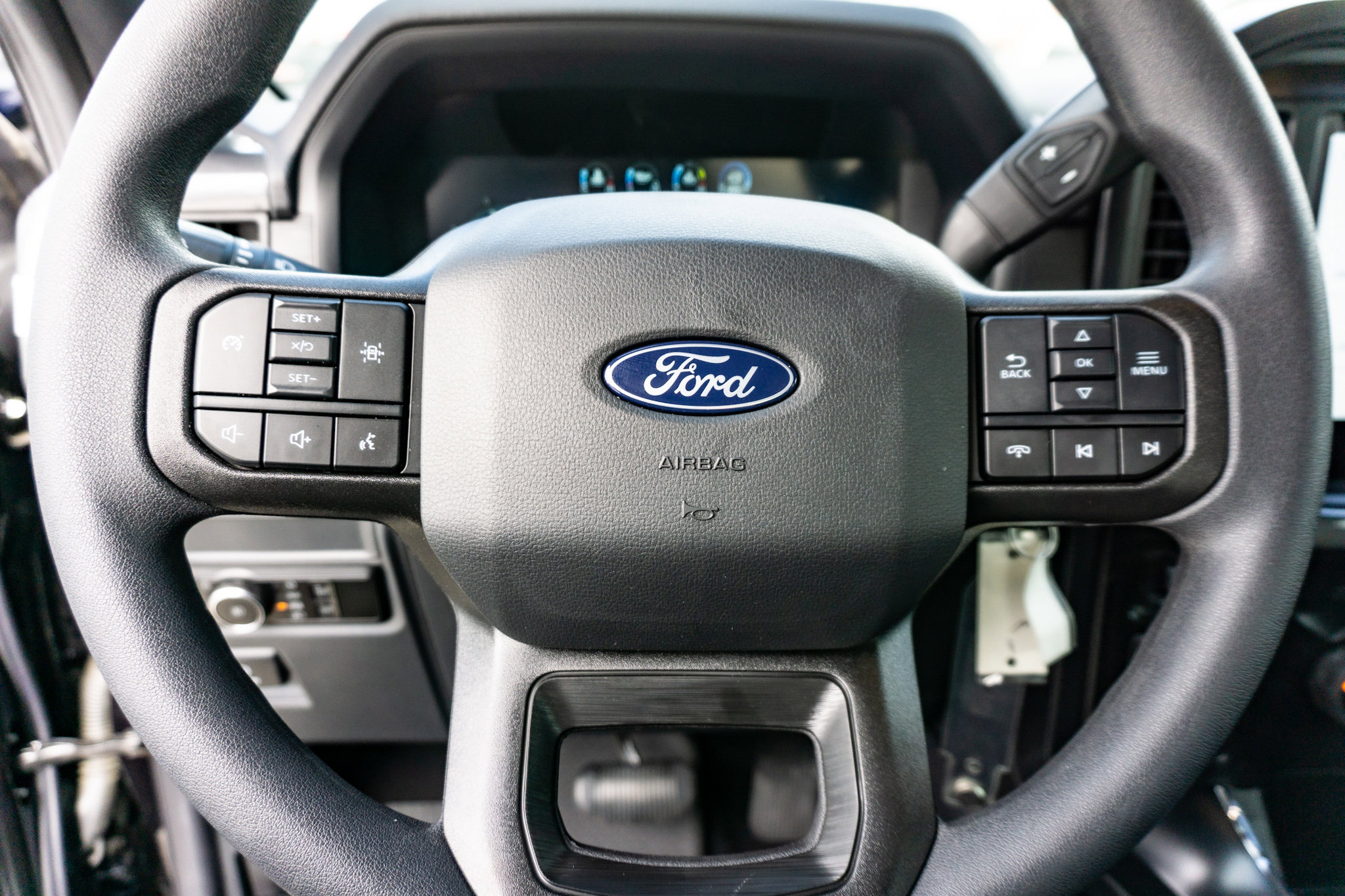 2024 Ford F-150 STX photo 4