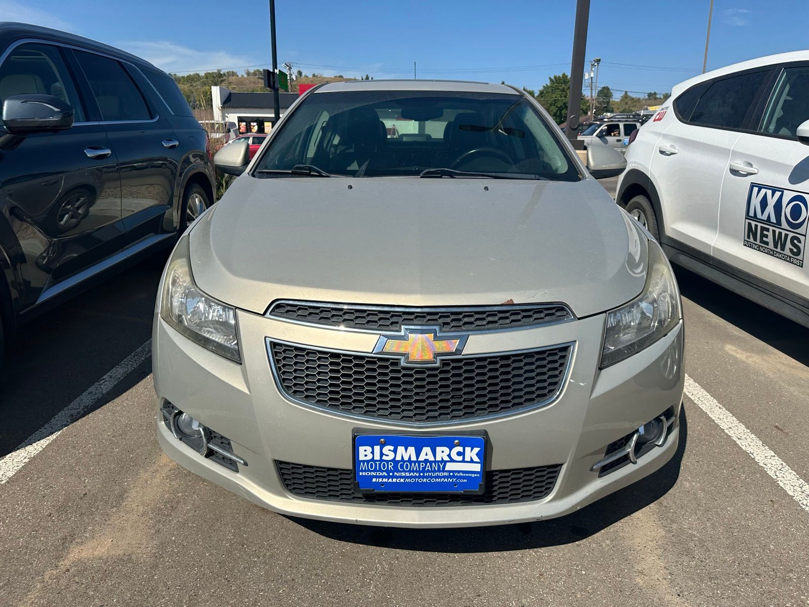 2012 Chevrolet Cruze photo 2