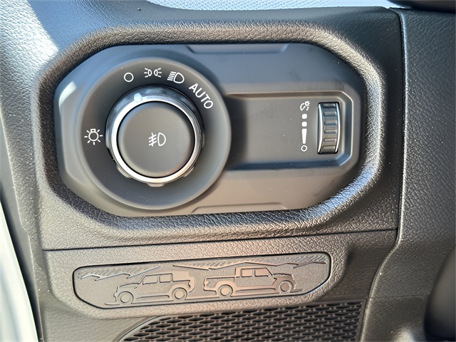 2024 Jeep Wrangler Sport S photo 26